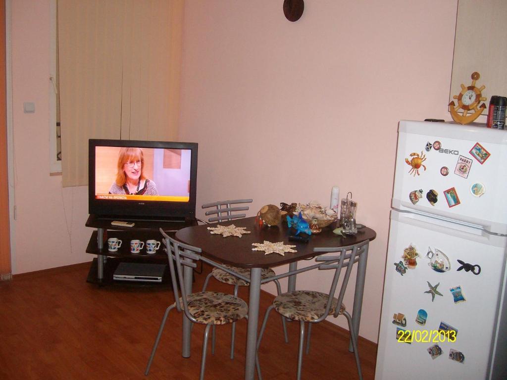 Nelly Guest House Ravda Kamer foto